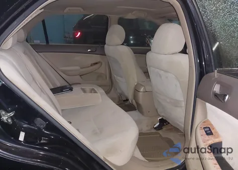 2004 Honda Accord 2.4 Ex z USA, uszkodzony, nr VIN 1HGCM56624A011125